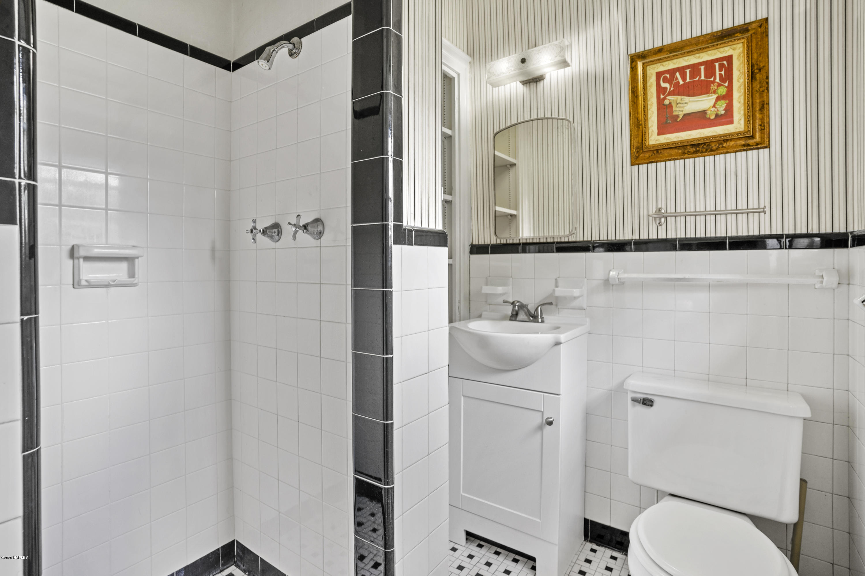 2501 Chestnut Street Wilmington, NC 28405 - Photo 21 of 28 2501 Chestnut St-33