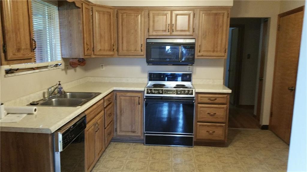 1219 Country Club Road Monongahela, PA 15063 - Photo 7 of 25 Gallery Image 7