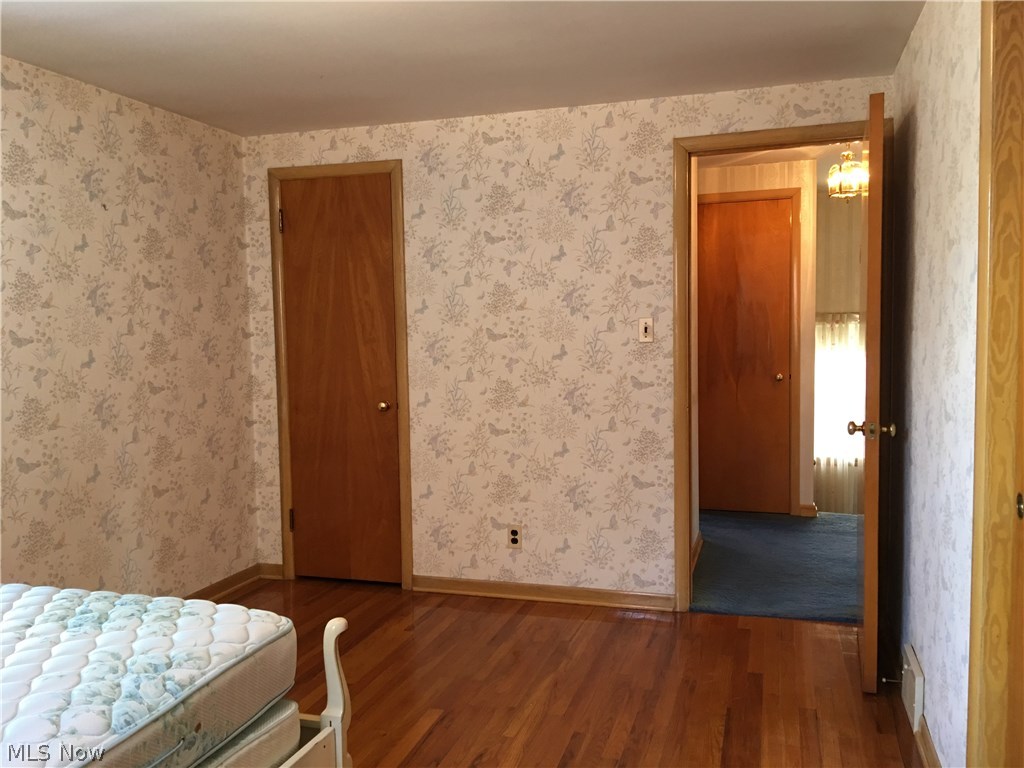 3865 Faversham Road Cleveland, OH 44118 - Photo 7 of 12 Gallery Image 7