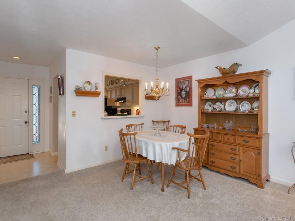 923 Kanuga Road Hendersonville, NC 28739 - Photo 6 of 12 Gallery Image 6