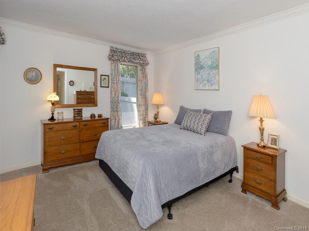 923 Kanuga Road Hendersonville, NC 28739 - Photo 9 of 12 Gallery Image 9
