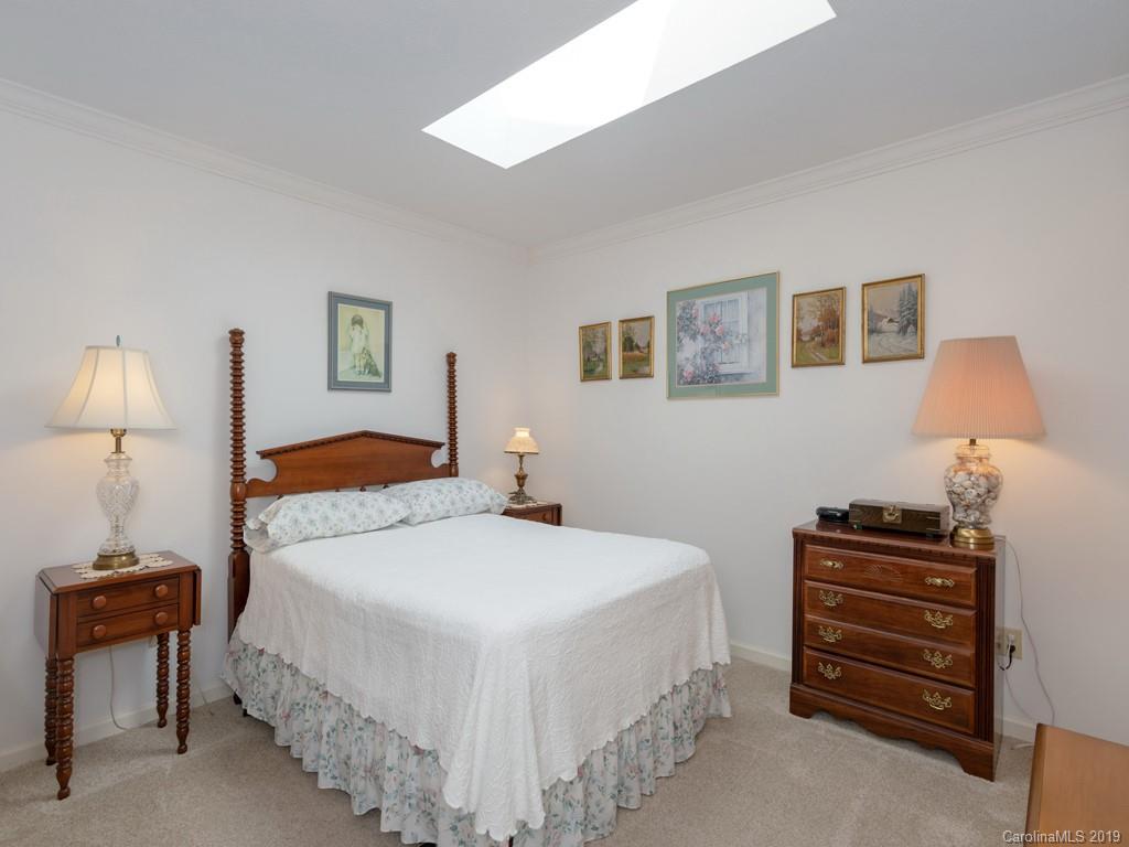 923 Kanuga Road Hendersonville, NC 28739 - Photo 10 of 12 Gallery Image 10
