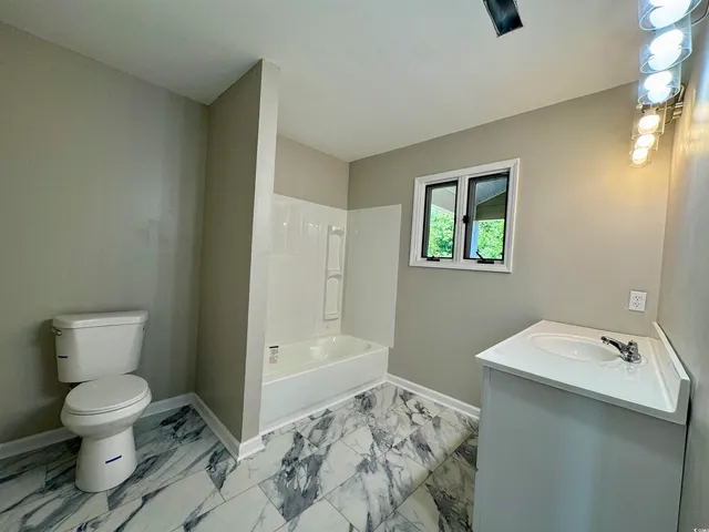 $189,500 | 280 County Rd S-45-147, Salters, SC 29590