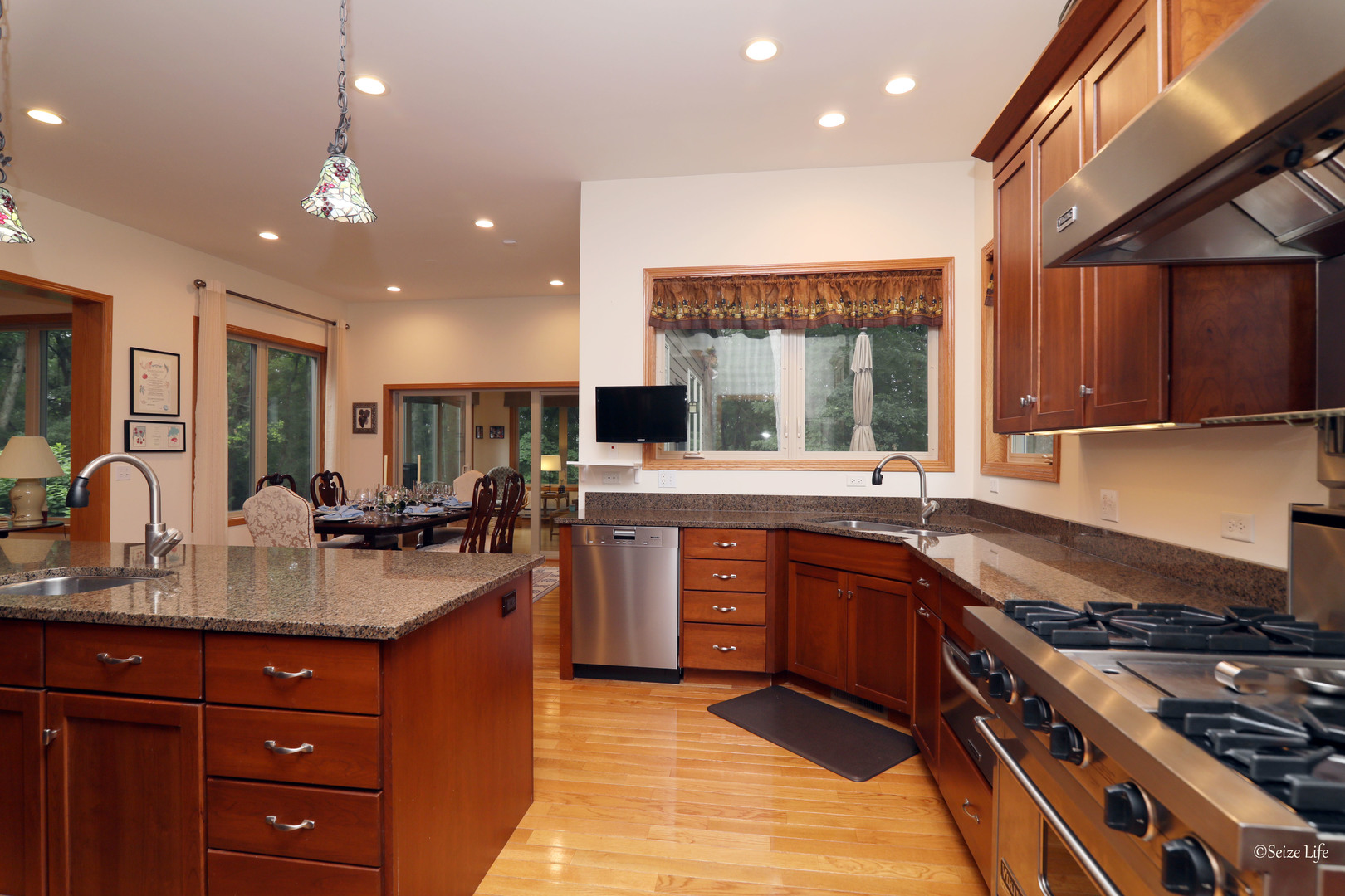 907 Busse Road Harvard, IL 60033 - Photo 11 of 45