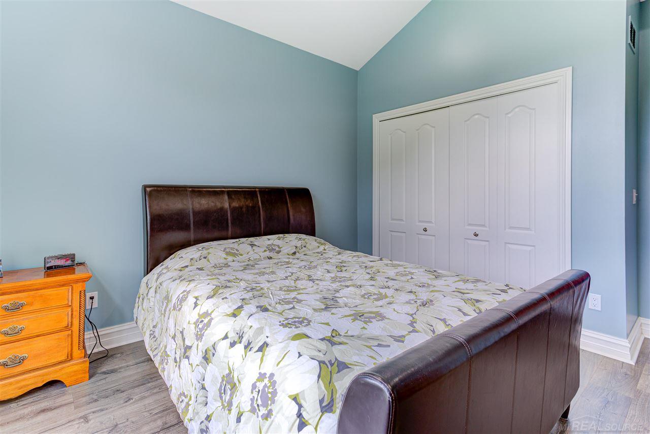 58 Kalhaven Road Rochester Hills, MI 48307 - Photo 32 of 46
