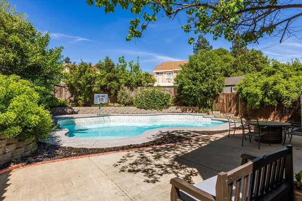 $625,000 | 3311 Groveland Way, Antelope, CA 95843