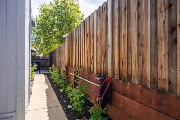 $625,000 | 3311 Groveland Way, Antelope, CA 95843