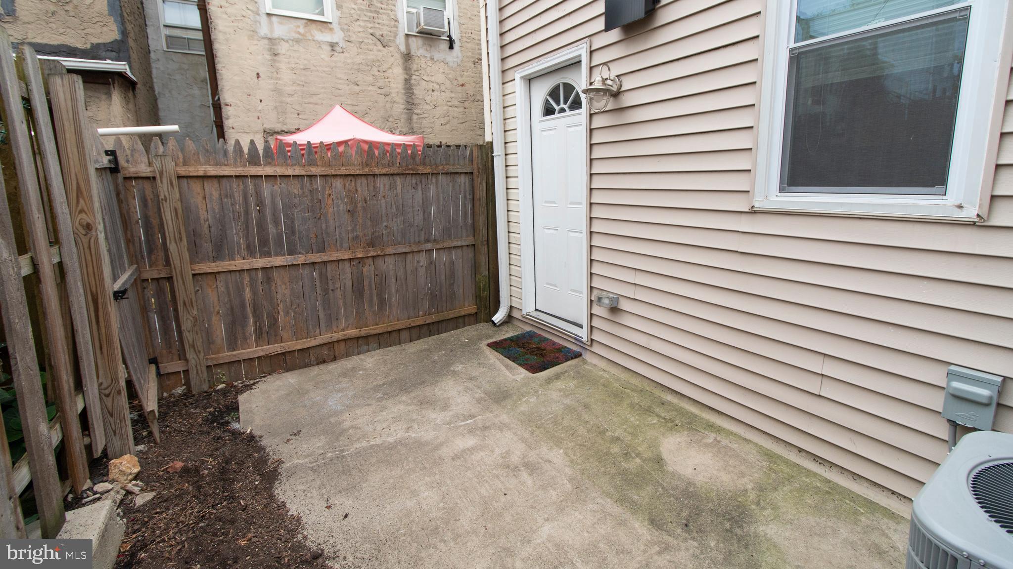 1933 Tasker Street Philadelphia, PA 19146 - Photo 8 of 29 Gallery Image 8