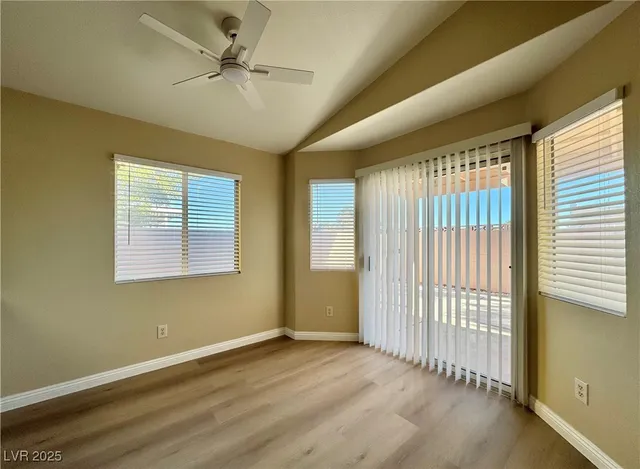 $2,050 | 1009 Torington Drive, Las Vegas, NV 89108