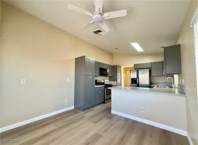 $2,050 | 1009 Torington Drive, Las Vegas, NV 89108