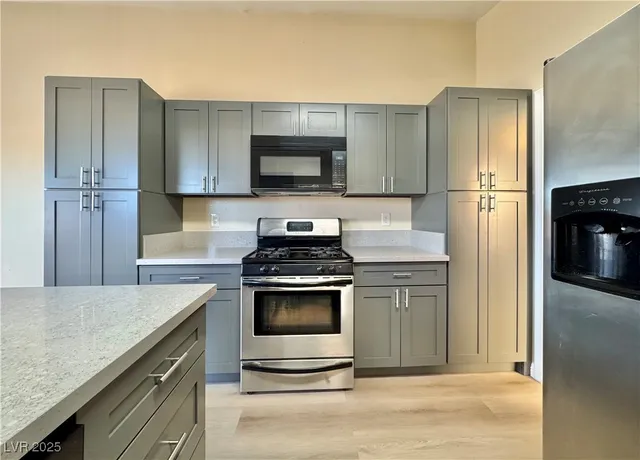 $2,050 | 1009 Torington Drive, Las Vegas, NV 89108