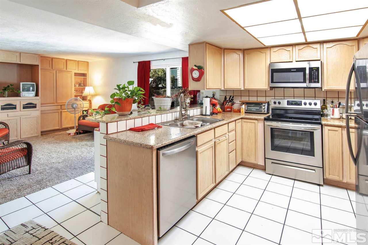 4301 Rio Poco Road Reno, NV 89502 - Photo 9 of 18 Photo 9