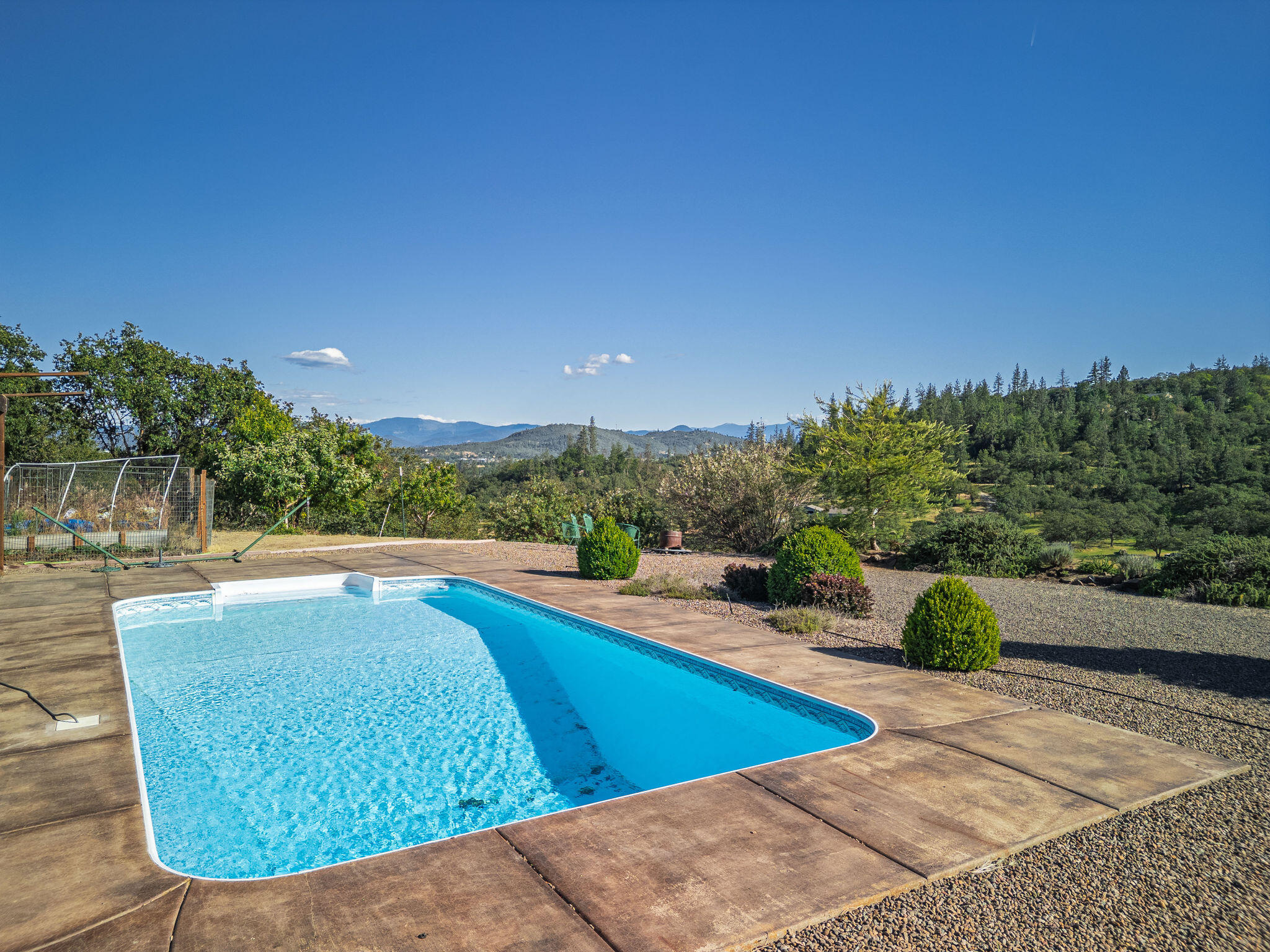 158 Rockingham Circle Eagle Point, OR 97524 - Photo 28 of 58 HD-20