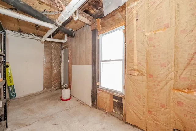 $324,900 | 89 Charles Street, Milton, NH 03851