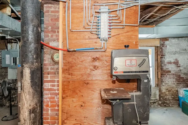 $324,900 | 89 Charles Street, Milton, NH 03851