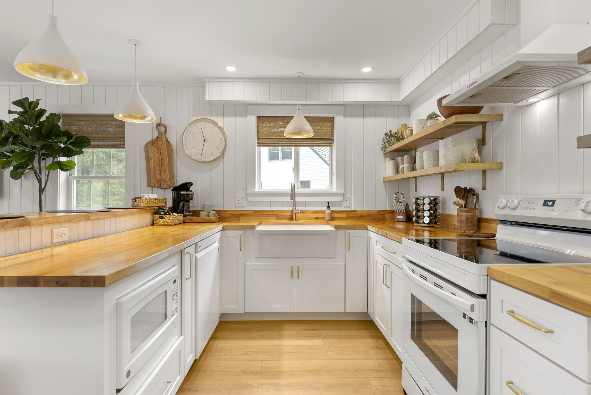 367 Vernon Street Bethel, ME 04217 - Photo 14 of 50 15-web-or-mls-DSC07448