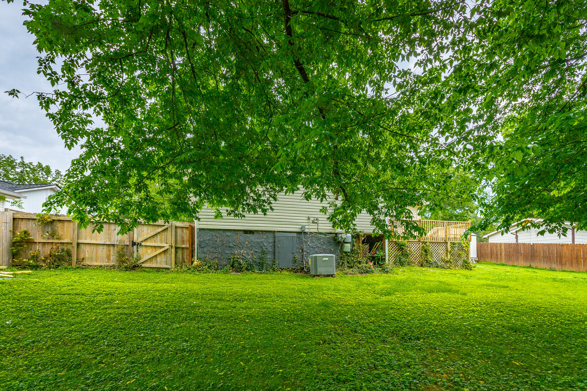 9039 Wooten Road Chattanooga, TN 37416 - Photo 34 of 47 9039 Wooten Rd-33