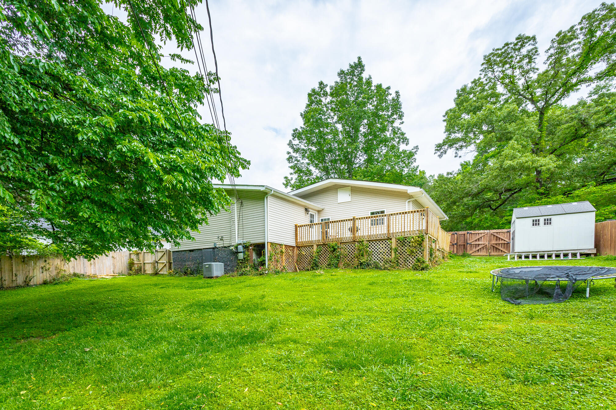 9039 Wooten Road Chattanooga, TN 37416 - Photo 35 of 47 9039 Wooten Rd-36