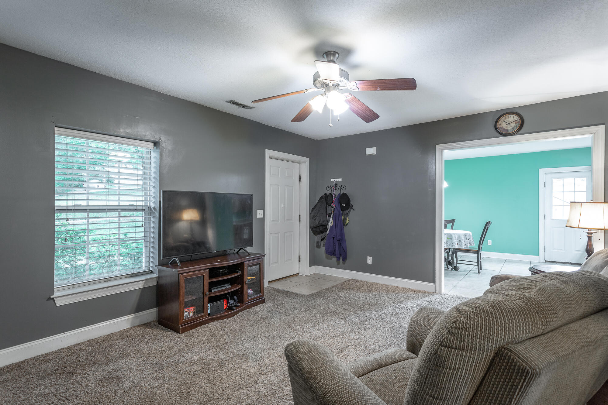 9039 Wooten Road Chattanooga, TN 37416 - Photo 5 of 47 9039 Wooten Rd-3