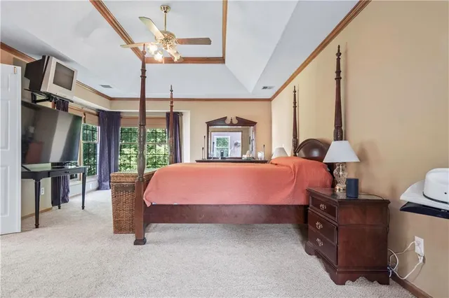 $575,000 | 10438 West 125th Terrace, Overland Park, KS 66213