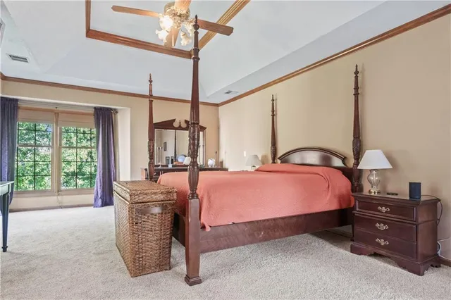 $575,000 | 10438 West 125th Terrace, Overland Park, KS 66213