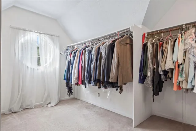 $575,000 | 10438 West 125th Terrace, Overland Park, KS 66213