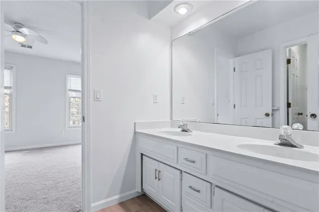 $575,000 | 10438 West 125th Terrace, Overland Park, KS 66213