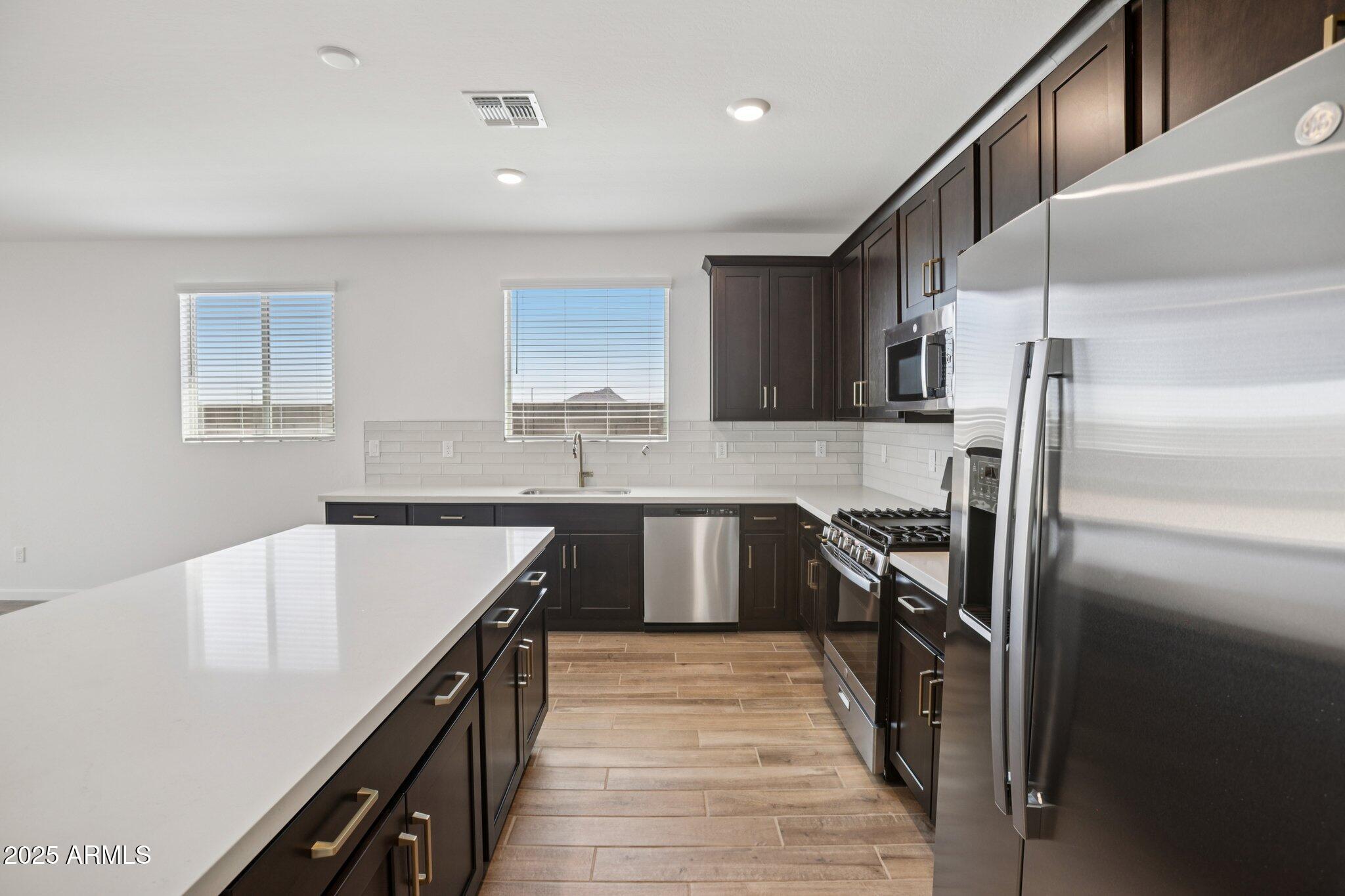 16174 West Bajada Road Surprise, AZ 85387 - Photo 8 of 36 8-web-or-mls-W Bajada Rd-S0708-008