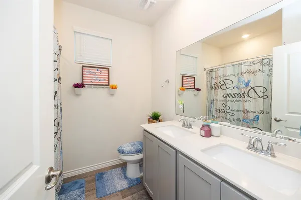 $319,900 | 10318 Thunderwood Drive, Aubrey, TX 76227