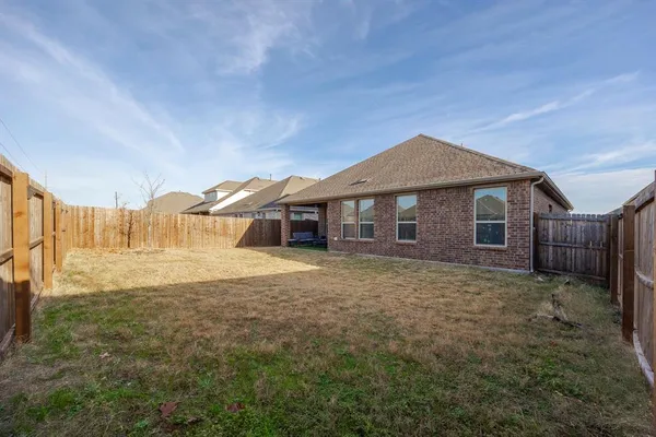 $319,900 | 10318 Thunderwood Drive, Aubrey, TX 76227