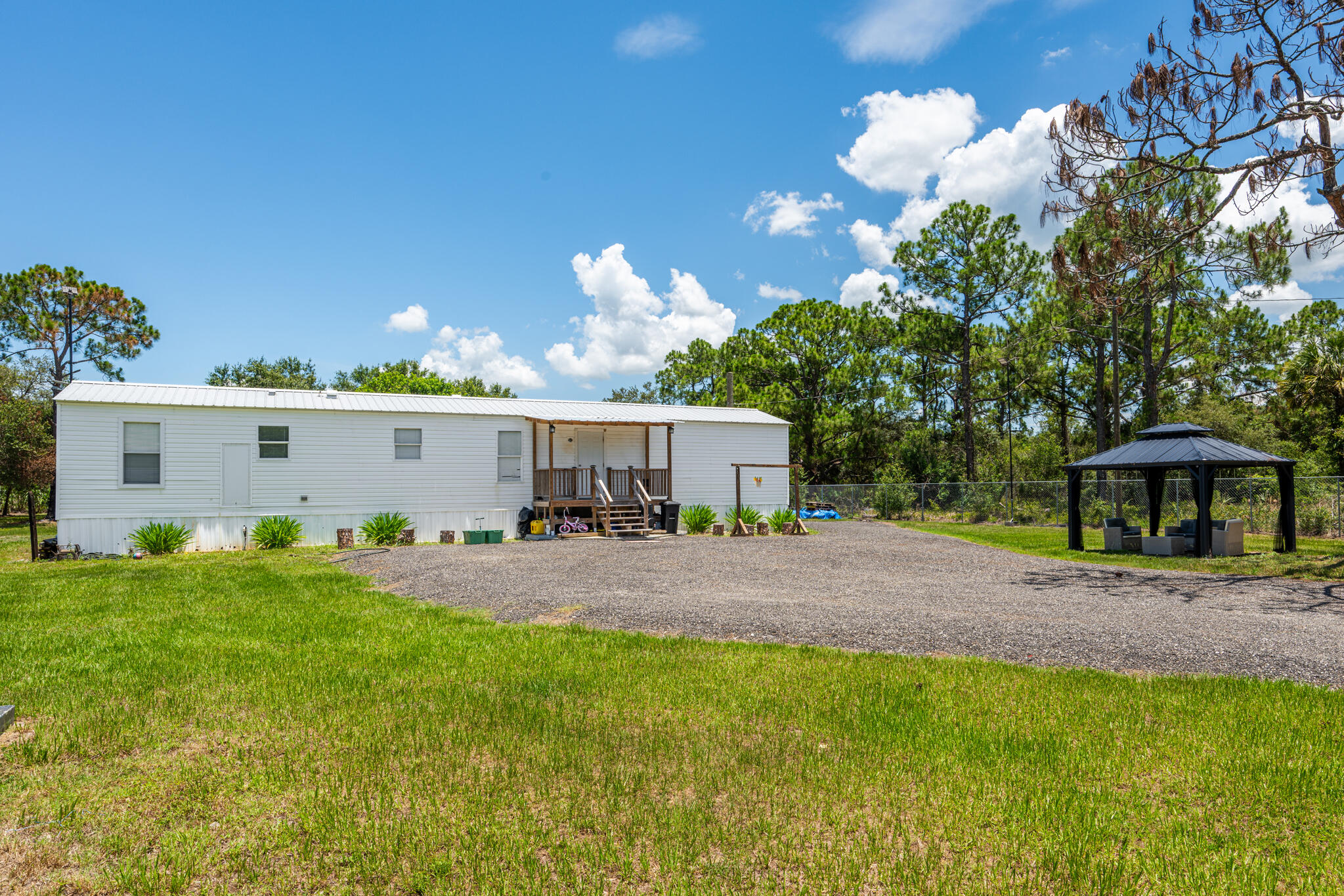 625 North Verda Street Clewiston, FL 33440 - Photo 4 of 22 4