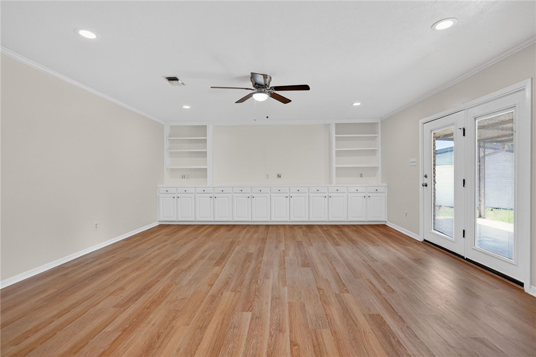 3501 Cavitt Avenue Bryan, TX 77801 - Photo 4 of 40