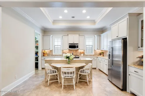 $335,000 | 219 Country Park Drive, Youngsville, LA 70592