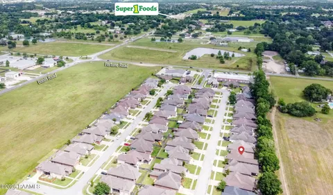 $335,000 | 219 Country Park Drive, Youngsville, LA 70592