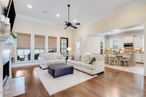 $335,000 | 219 Country Park Drive, Youngsville, LA 70592