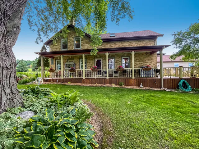 $750,000 | N6707 La Ferme Road, Plymouth, WI 53073