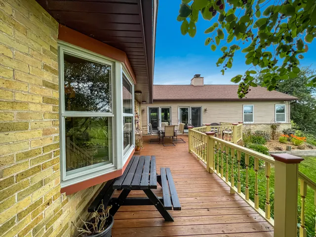 $750,000 | N6707 La Ferme Road, Plymouth, WI 53073