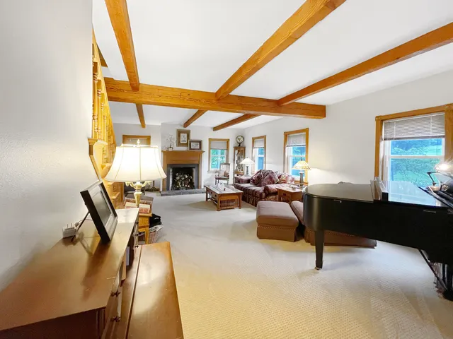 $750,000 | N6707 La Ferme Road, Plymouth, WI 53073