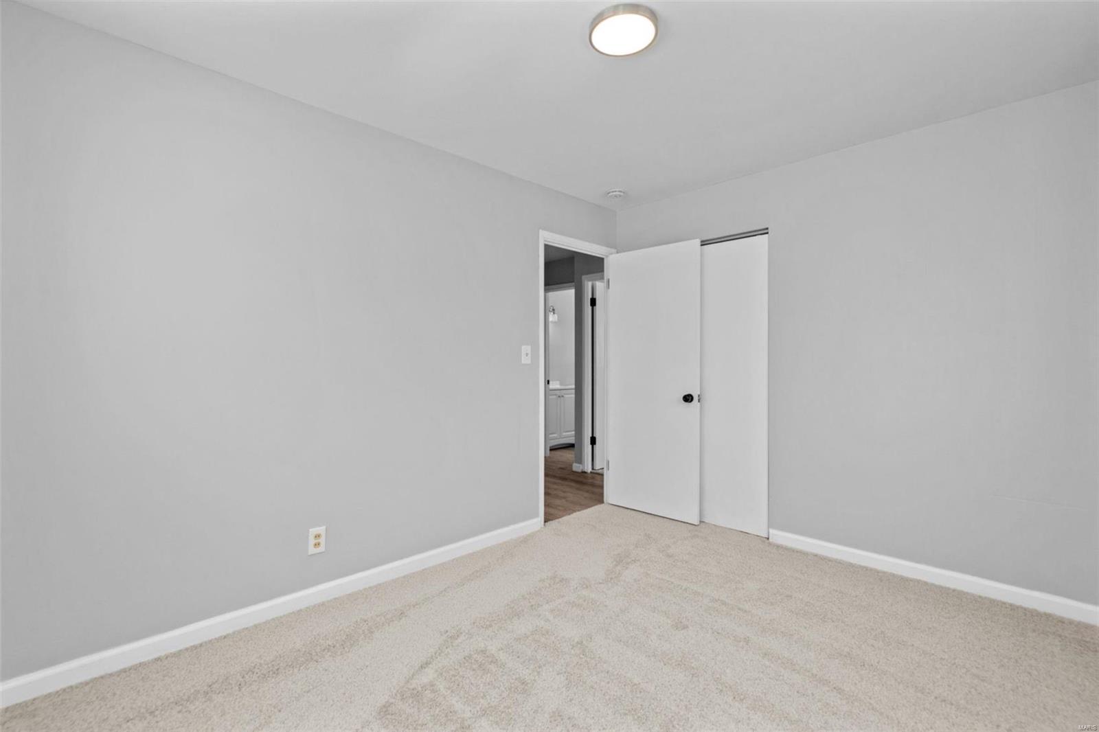 1239 Rhea Avenue St. Louis, MO 63138 - Photo 15 of 27 Gallery Image 15