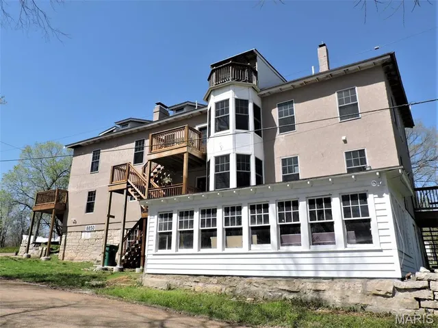 $399,000 | 8850 Old Morse Mill Spur, Dittmer, MO 63023