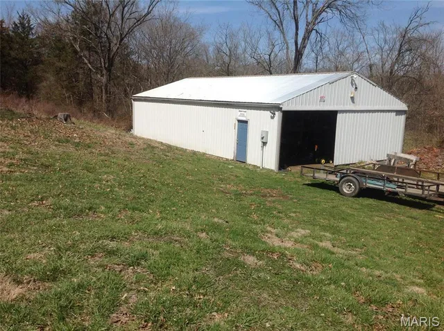 $399,000 | 8850 Old Morse Mill Spur, Dittmer, MO 63023