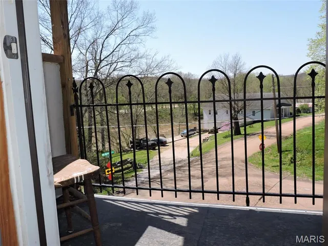$399,000 | 8850 Old Morse Mill Spur, Dittmer, MO 63023