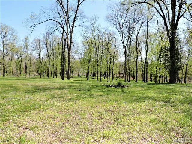 $399,000 | 8850 Old Morse Mill Spur, Dittmer, MO 63023
