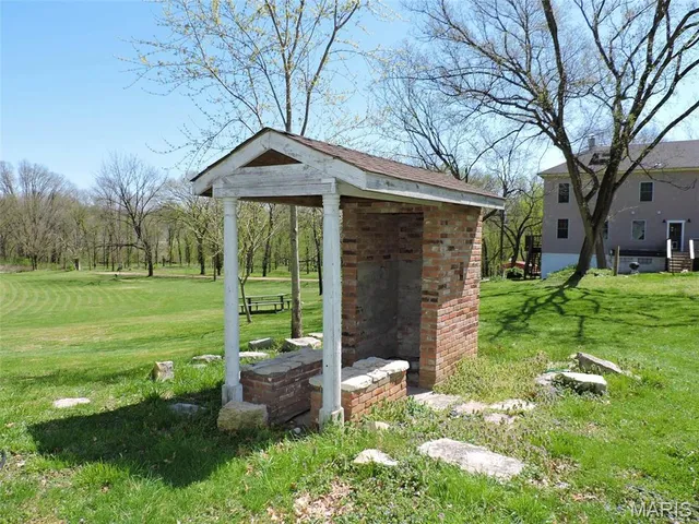 $399,000 | 8850 Old Morse Mill Spur, Dittmer, MO 63023