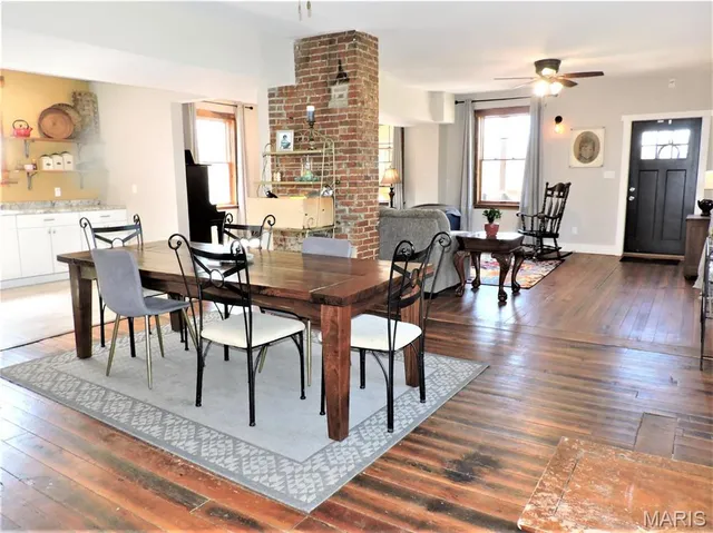 $399,000 | 8850 Old Morse Mill Spur, Dittmer, MO 63023