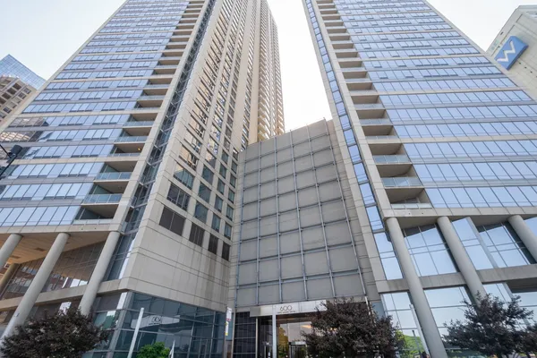 $3,500 | 600 North Lake Shore Drive, Unit 2003, Chicago, IL 60611