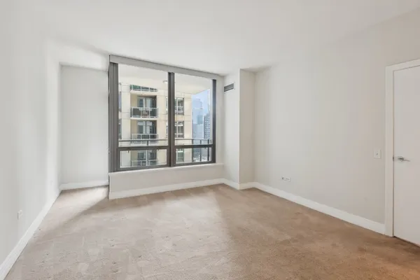 $3,500 | 600 North Lake Shore Drive, Unit 2003, Chicago, IL 60611