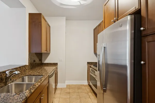 $3,500 | 600 North Lake Shore Drive, Unit 2003, Chicago, IL 60611