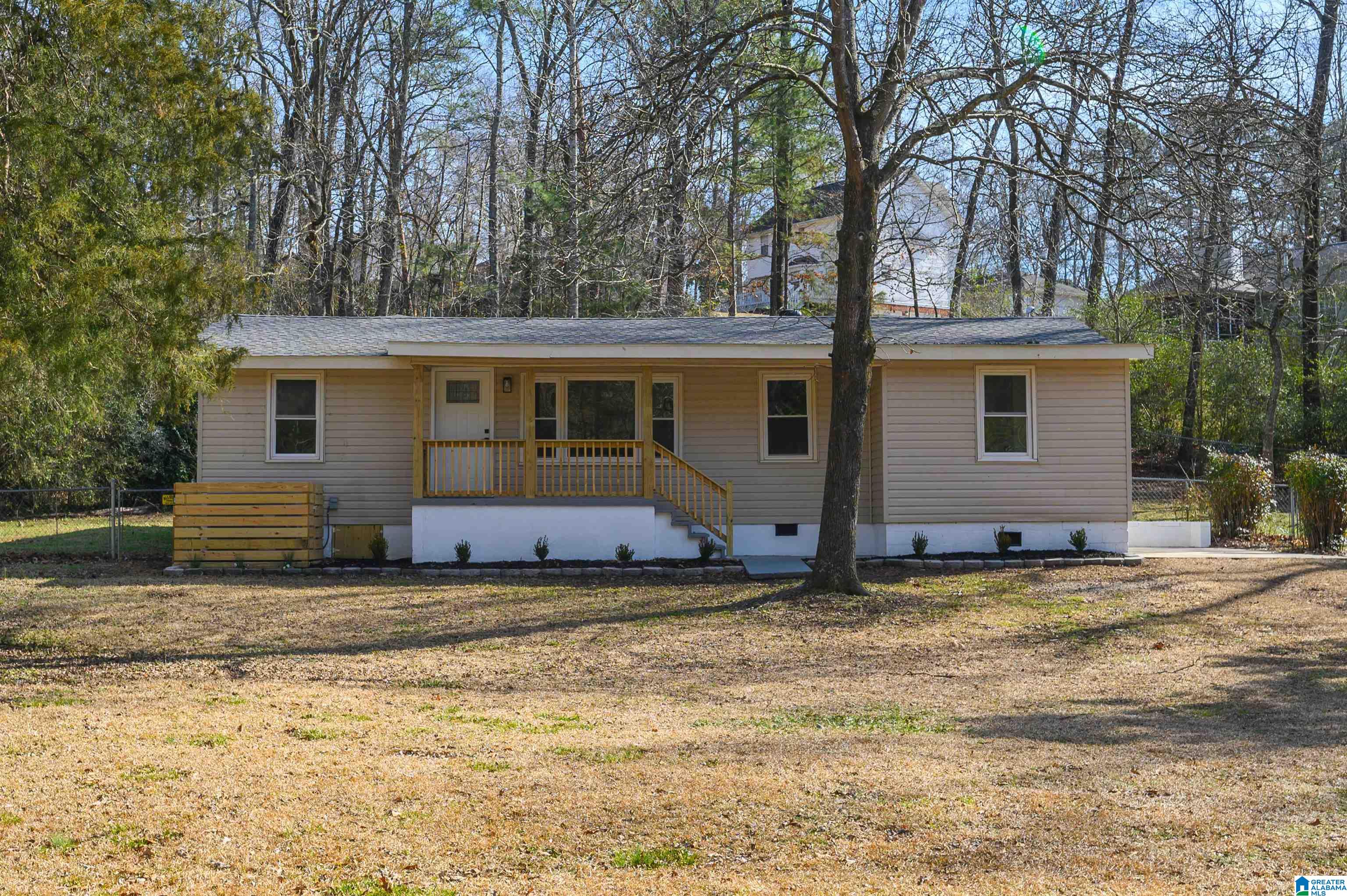 6709 Mcduffie Road Pinson, AL 35126 - Photo 1 of 47