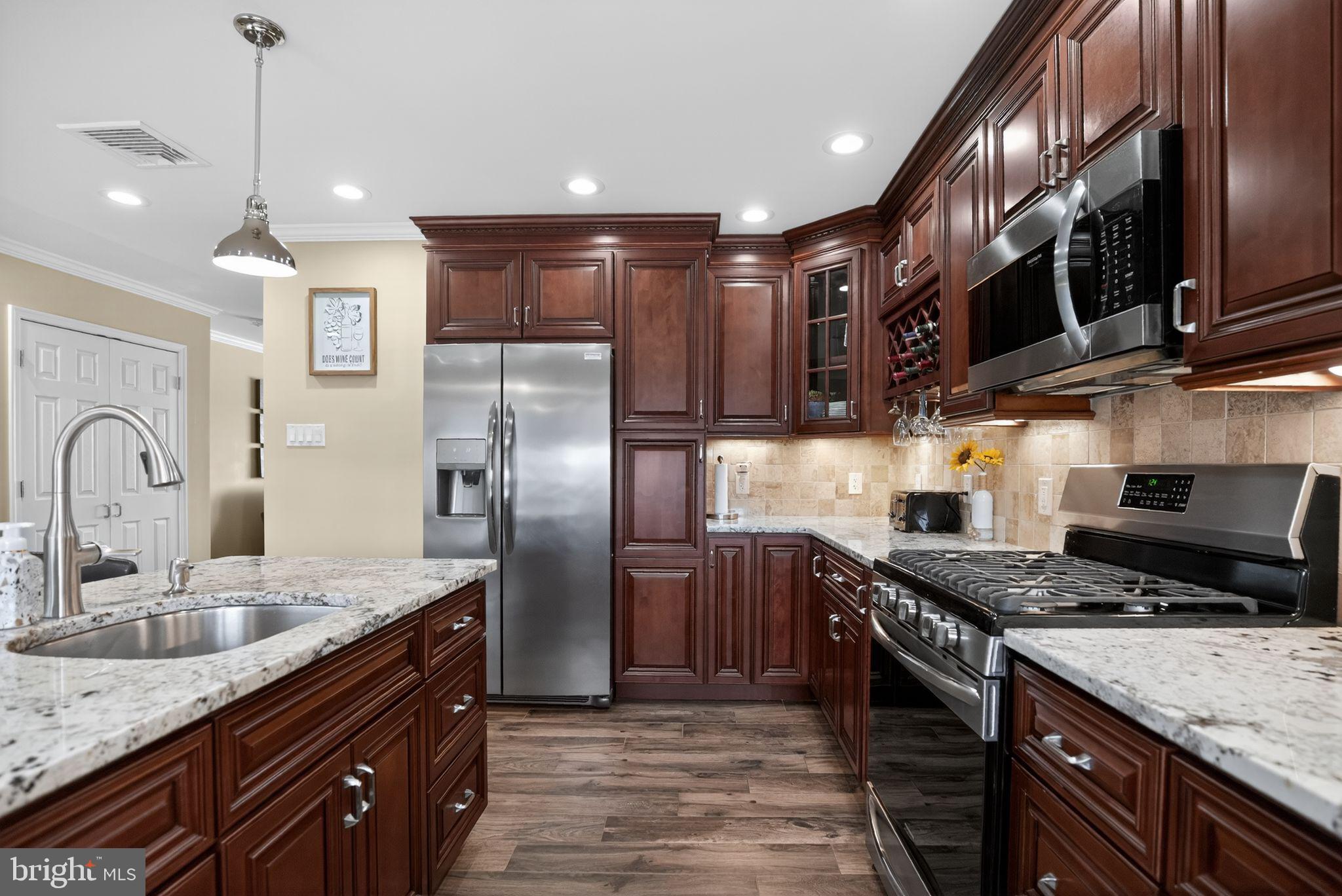 3517 Brookview Road Philadelphia, PA 19154 - Photo 10 of 28